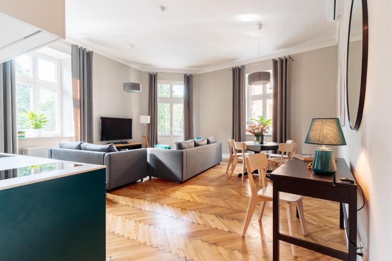 Kochanowskiego Family Apartments Красков Екстериор снимка